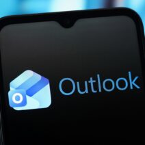 Η Microsoft καταργεί το Outlook Lite για Android: Τι πρέπει να κάνετε σε 6 εβδομάδες