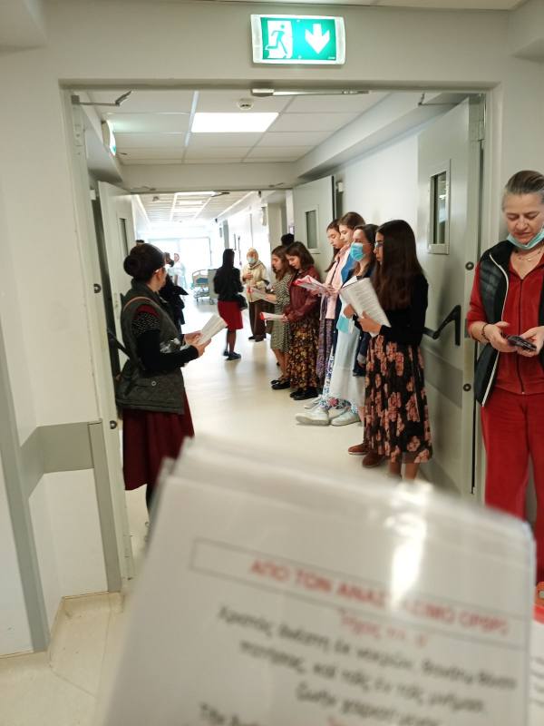 Φως Ανάστασης μέσα στον πόνο του Νοσοκομείου «Αγιος Ανδρέας» ΦΩΤΟ