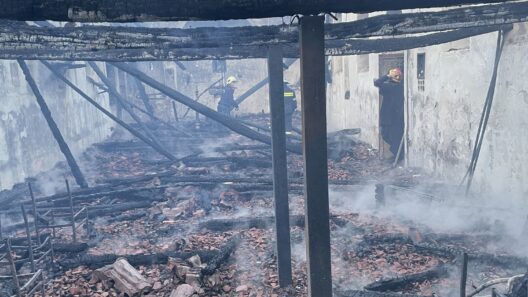 Aχαΐα: Κάηκε ολοσχερώς εκκλησία στην Αιγείρα ΒΙΝΤΕΟ-ΦΩΤΟ