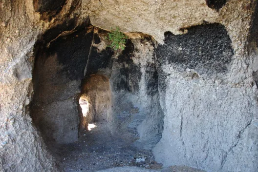 Το μαντικό Σπήλαιο του Βουραϊκού Ηρακλή ΦΩΤΟ