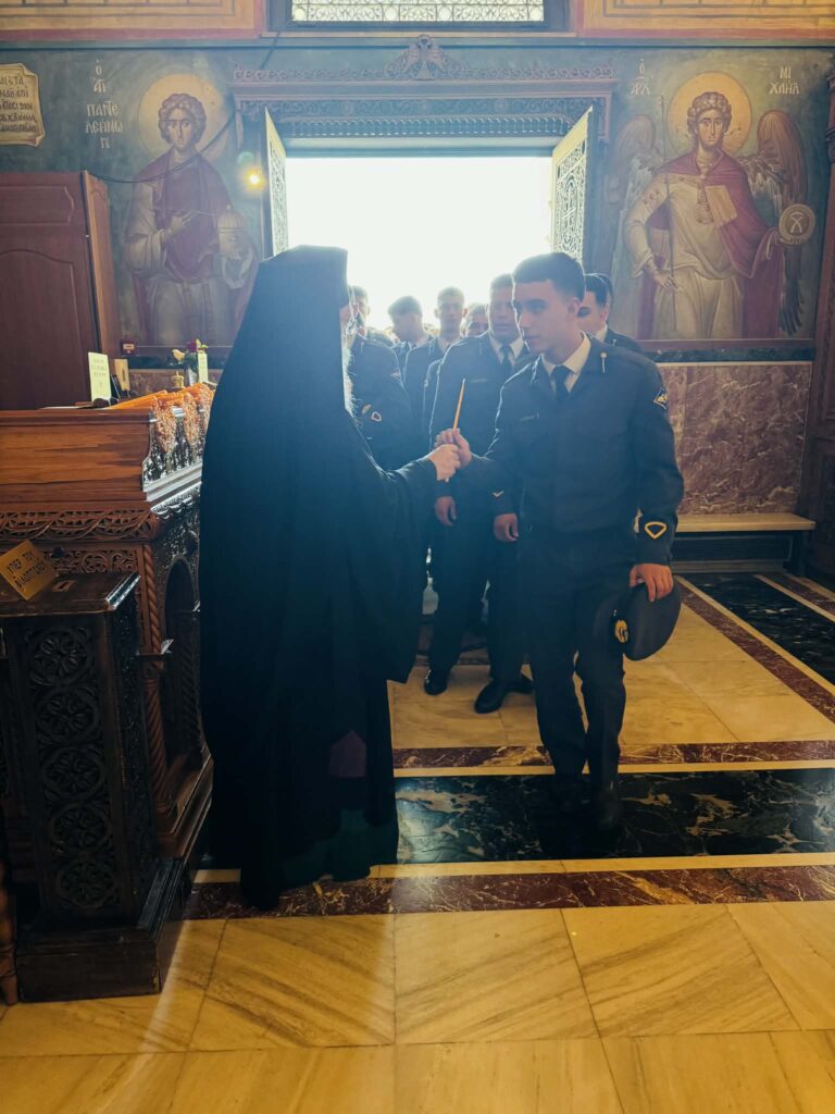 Διακόσιοι Σπουδαστὲς της ΣΜΥΑ στον Αγιο Ανδρέα Πατρών ΦΩΤΟ