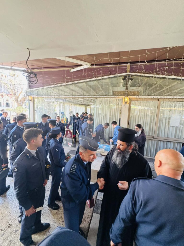 Διακόσιοι Σπουδαστὲς της ΣΜΥΑ στον Αγιο Ανδρέα Πατρών ΦΩΤΟ