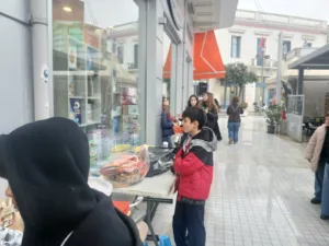Το Πασχαλινό Μαθητικό Bazaar σχολείων, στο Αίγιο ΦΩΤΟ