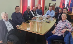 Αίγιο: Συνάντηση με τον δήμαρχο για ζητήματα της Παραλίας Αλυκή» -Τι συμφωνήθηκε