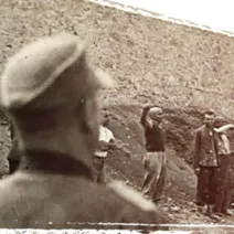 ΚΚΕ και ΚΝΕ τιμούν τους εκτελεσμένους κομμουνιστές της Πρωτομαγιάς του 1944