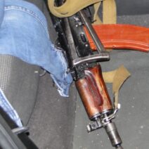 Αιτωλοακαρνανία: Καρτέρι σε πατέρα και γιο, με καλάσνικοφ, από κουκουλοφόρους ΒΙΝΤΕΟ