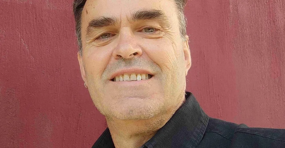 «Όταν η λατρεία γίνεται φυλακή και η έμπνευση απειλή»