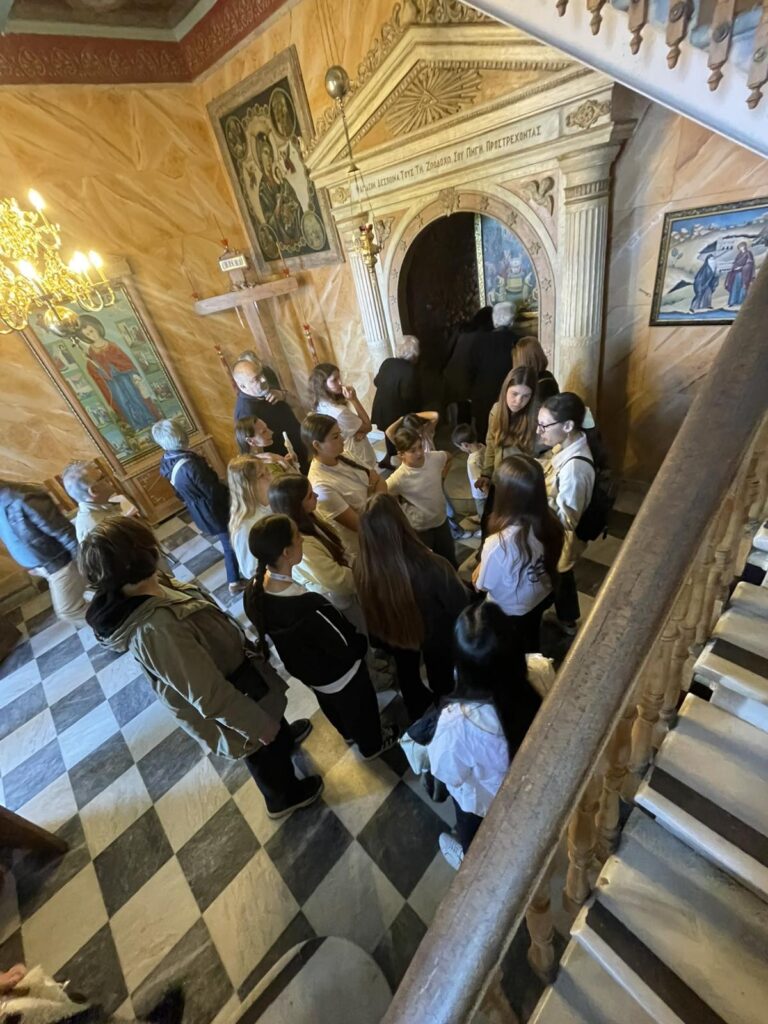 Το 1ο Παιδικό Φεστιβάλ Παραδοσιακών Χορών «Χρήστος Κιλιάς» στο Αίγιο ΦΩΤΟ