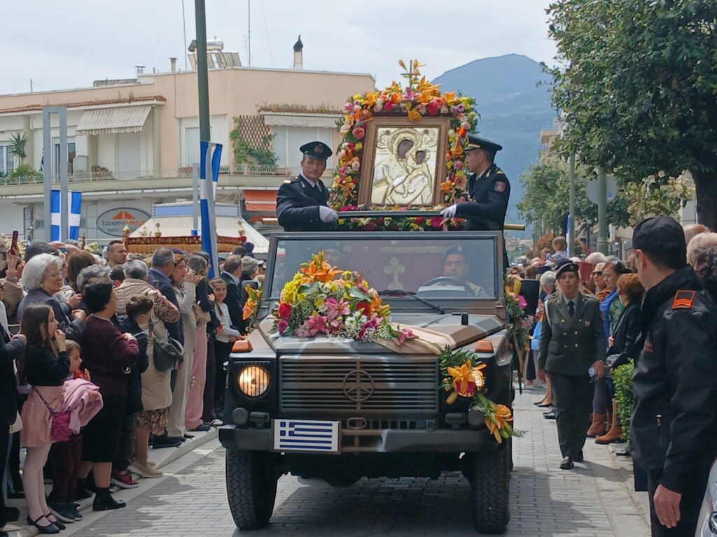 Η Πανήγυρις της Πολιούχου του Αιγίου Παναγίας Τρυπητής με τον φακό της της Ιεράς Μητροπόλεως ΦΩΤΟ