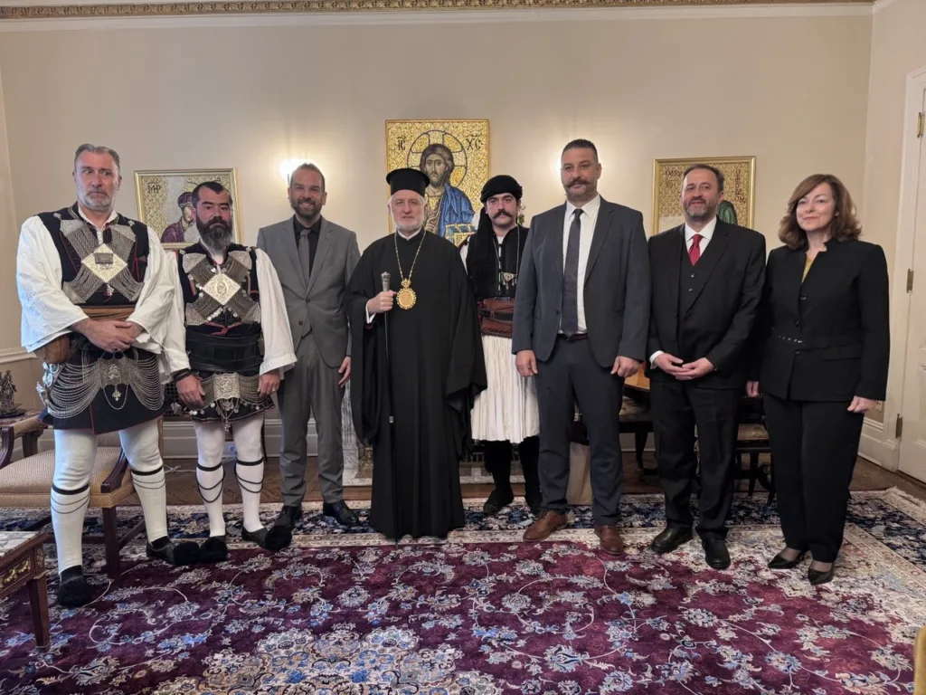 Στη Νέα Υόρκη ο περιφερειάρχης Νεκτάριος Φαρμάκης ΦΩΤΟ