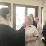 Ο Μητροπολίτης Ιερώνυμος στο Νοσοκομείο Καλαβρύτων για ευχέλαιο ΦΩΤΟ