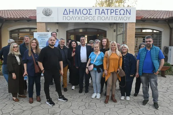 Τα εγκαίνια της έκθεσης του Συλλόγου Πατρινών Καλλιτεχνών ΦΩΤΟ