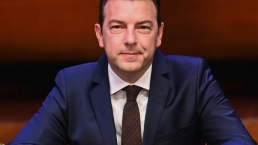 «Ενίσχυση της διαφάνειας και της δημόσιας λογοδοσίας»