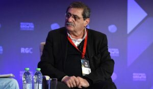 Απάτη στην Πάτρα: Προσποιούνται τον Κώστα Πελετίδη στο Facebook – Μεγάλη προσοχή