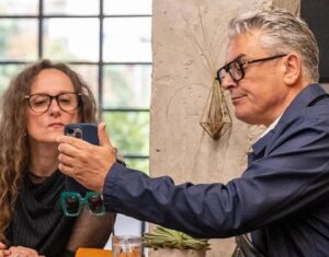 Αίγιο: Εχει ξεφύγει από κάθε έλεγχο η κατάσταση στα Οπτικά καταστήματα