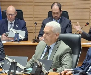 Αχαΐα: Ζαΐμης σε Κεφαλογιάννη για φωτιές - «Διασύνδεση Πολιτικής Προστασίας με Πολιτική Άμυνα»