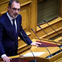 «Δεν είμαστε αντάρτες, κίνητρό μας να γίνει καλύτερη η Κυβέρνηση»