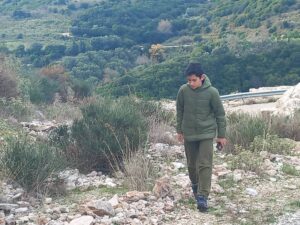 Καταρράκτης Αχαΐας: Νεαρός ερασιτέχνης γεωλόγος βρήκε περίεργα πετρώματα ΦΩΤΟ