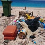 Αγιος Βασίλειος Πατρών: Σκουπίδια, απροκάλυπτα, δίπλα στο κύμα ΒΙΝΤΕΟ
