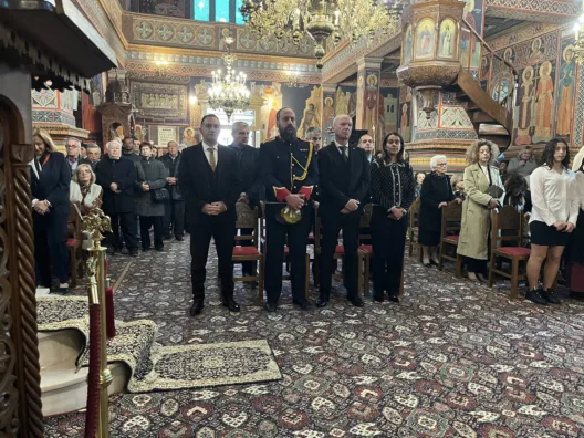 Η Κοινότητα Ακράτας για την Εθνική Επέτειο...και ένα ποίημα ΦΩΤΟ