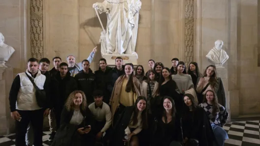 Μαθητές του Λυκείου Φαρών σε Διεθνές συνέδριο, στο Παρίσι ΦΩΤΟ