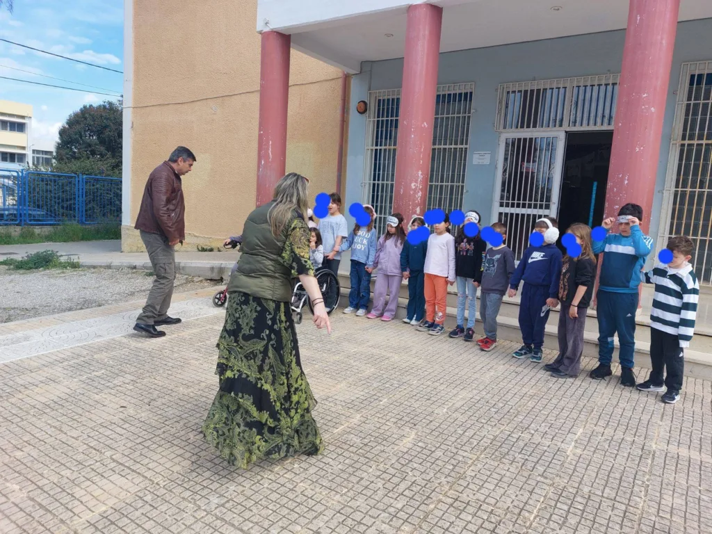 Βιωματικό εργαστήριο «Ένα σχολείο καθρέφτης μας» στο 34ο Δημοτικό Πατρών ΦΩΤΟ