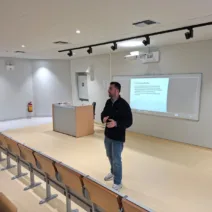 Το Σύστημα Γραφής και Ανάγνωσης Braille από τον εκπαιδευτικό Π.Καρασπήλιο