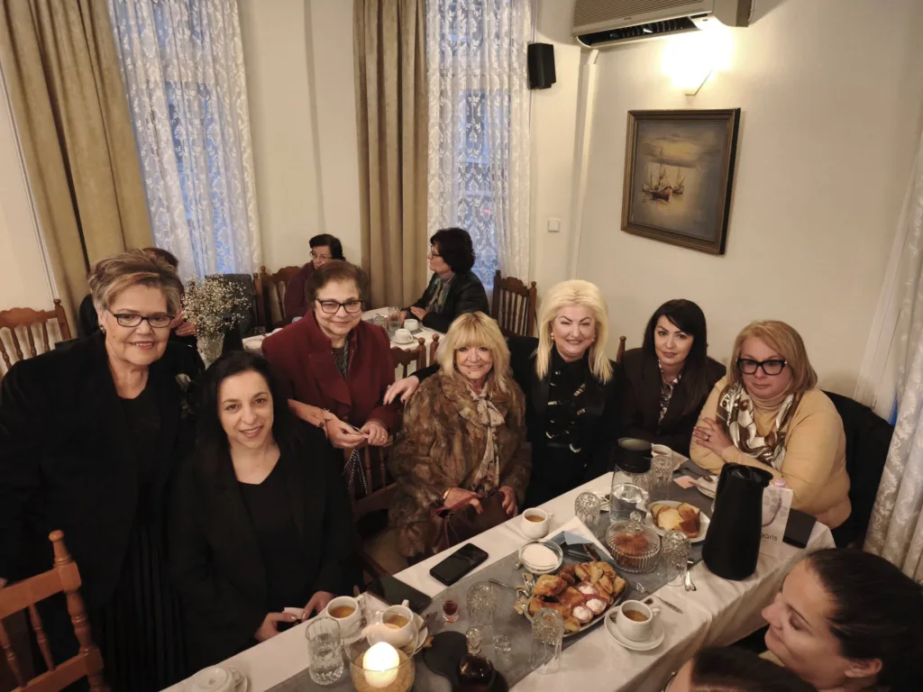 «Τσάι Αγάπης και Φιλανθρωπίας» από το Φιλόπτωχο Ταμείο Aιγίου ΦΩΤΟ