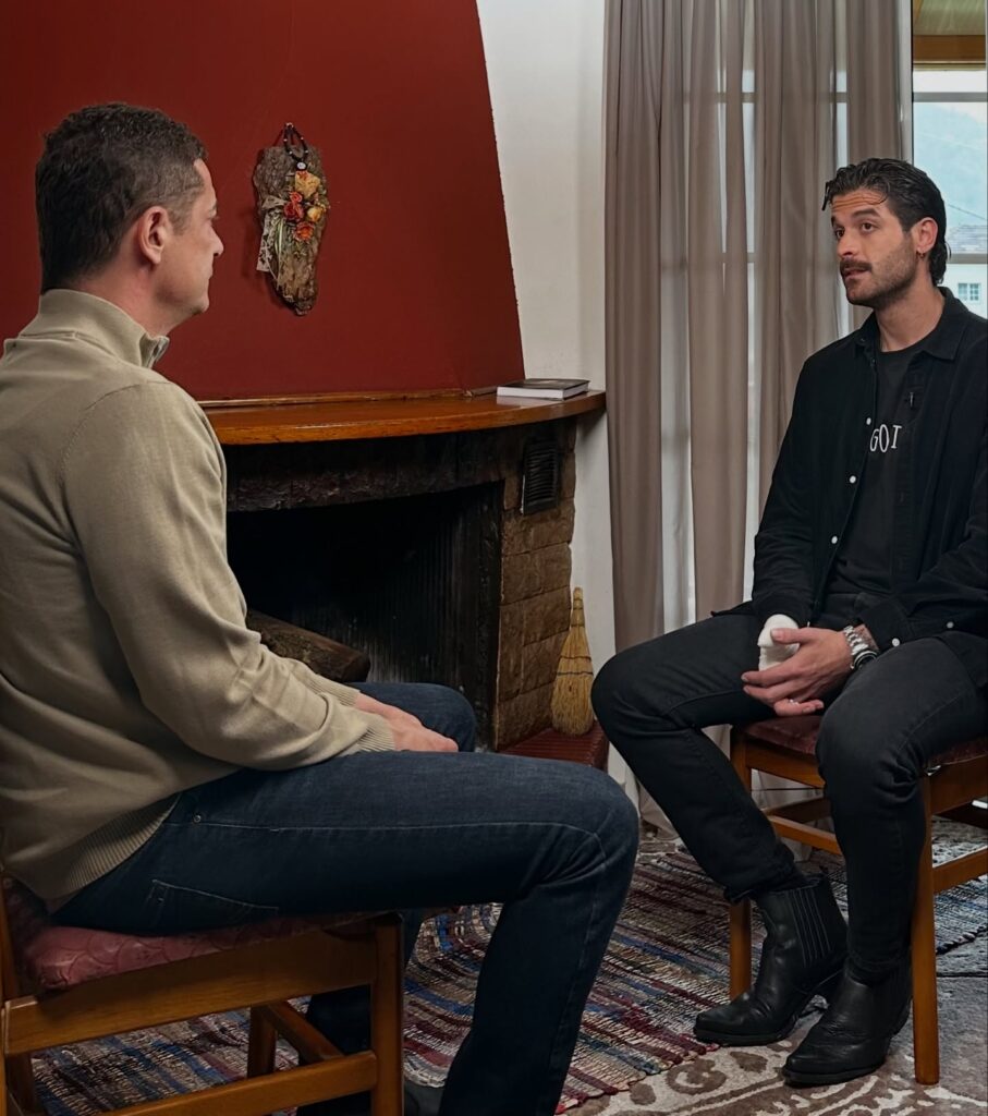 Ο Αχαιός Αρης Μουγκοπέτρος στην «Αυτοψία» με τον Σρόιτερ ΦΩΤΟ