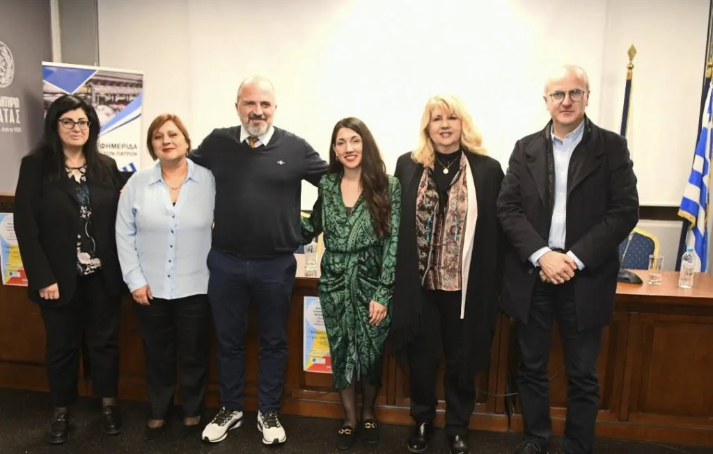 H ημερίδα «Παχυσαρκία, η σιωπηλή νόσος», στην Πάτρα ΦΩΤΟ 25 H ημερίδα «Παχυσαρκία, η σιωπηλή νόσος», στην Πάτρα ΦΩΤΟ