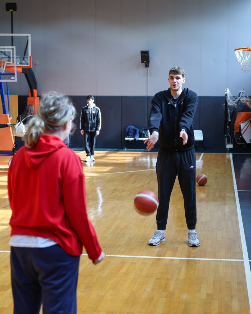 Ο Προμηθέας για την Διαφορετικότητα με το Σωματείο «Ικελος» ΦΩΤΟ