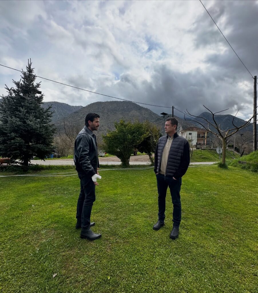 Ο Αχαιός Αρης Μουγκοπέτρος στην «Αυτοψία» με τον Σρόιτερ ΦΩΤΟ 27 Ο Αχαιός Αρης Μουγκοπέτρος στην «Αυτοψία» με τον Σρόιτερ ΦΩΤΟ