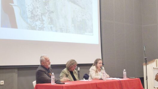 Πάτρα: Νέο «τοίχος» στην ιδιωτικοποίηση της παραλίας Καλογριάς - Η συνάντηση Φορέων ΦΩΤΟ