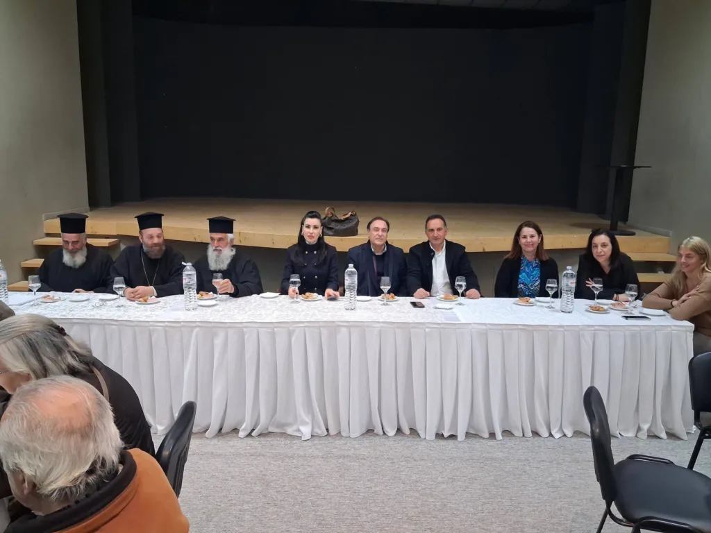 Τσάι Αγάπης του Φιλόπτωχου της Ιεράς Μητρόπολης, στην Ακράτα ΦΩΤΟ