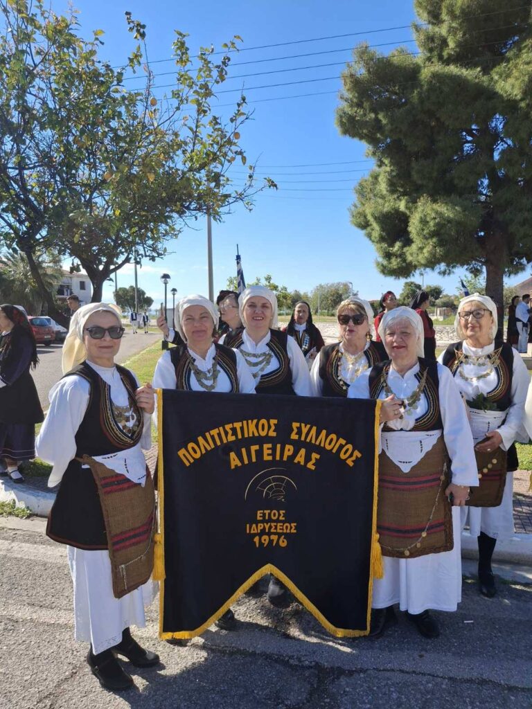 Ο Χορευτικός Αιγείρας συνοδεία της Δημοτικής Φιλαρμονικής συγκλονιστικά στην Έξοδο του Μεσολογγίου ΦΩΤΟ