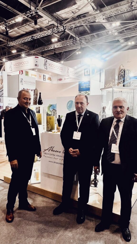 Αχαΐα: Για πρώτη φορά στη Διεθνή Εκθεση του Λονδίνου με τα προϊόντα της ΦΩΤΟ 26 Αχαΐα: Για πρώτη φορά στη Διεθνή Εκθεση του Λονδίνου με τα προϊόντα της ΦΩΤΟ