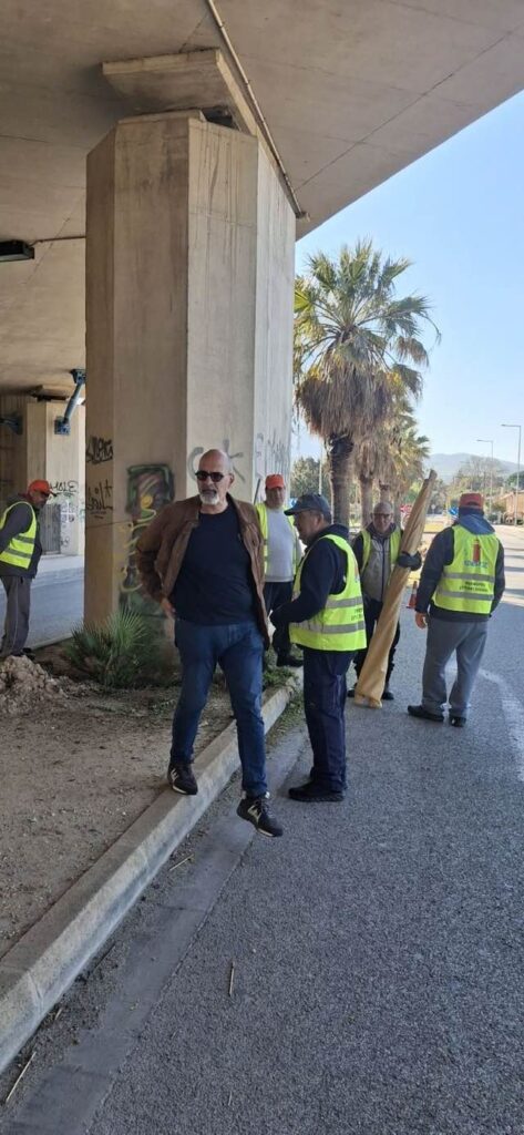 Καθαρισμός νησίδων από τον «Φάρο» ΚΟΙΣΠΕ για την Περιφέρεια ΦΩΤΟ 25 Καθαρισμός νησίδων από τον «Φάρο» ΚΟΙΣΠΕ για την Περιφέρεια ΦΩΤΟ