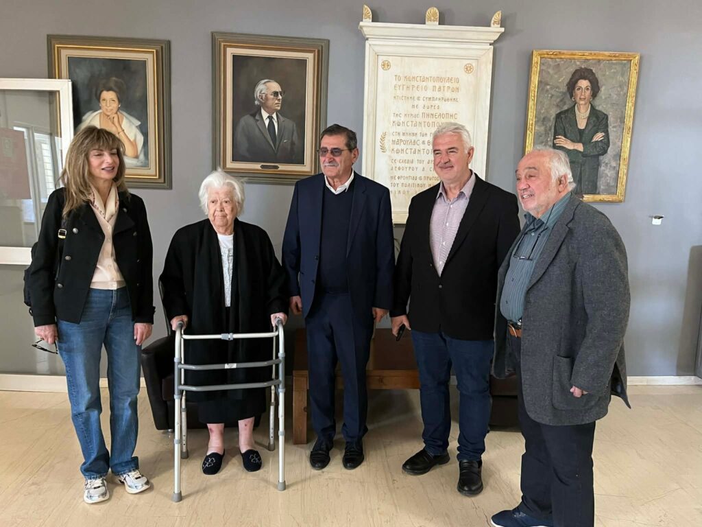 Πάτρα: Στήριξη Πελετίδη στο «Κωνσταντοπούλειο» Ευγηρείο ΦΩΤΟ 30 Πάτρα: Στήριξη Πελετίδη στο «Κωνσταντοπούλειο» Ευγηρείο ΦΩΤΟ