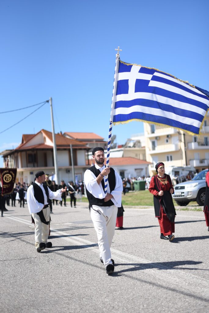 Οι Απανταχού Καλουσιώτες στην Έξοδο του Μεσολογγίου...και σε γλέντι ΦΩΤΟ