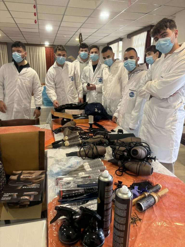 H Κομμωτική της ΕΠΑΣ Πάτρας στο «Κωνσταντοπούλειο» Ευγηρείο