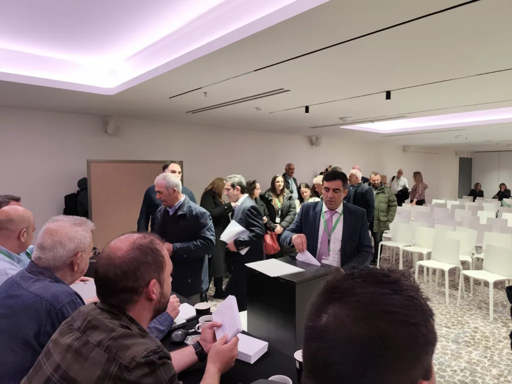 Καλάβρυτα: Επανεκλογή Σατολιά ως Προέδρου της ΕΘΕΑΣ - Τί δήλωσε ΦΩΤΟ