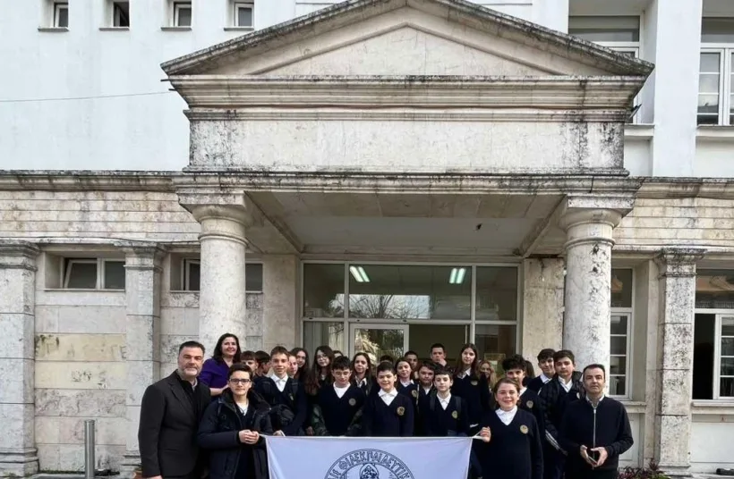 Η χορωδία μαθητών του Αρσακείου Πατρών στην Κατερίνη ΦΩΤΟ 24 Η χορωδία μαθητών του Αρσακείου Πατρών στην Κατερίνη ΦΩΤΟ