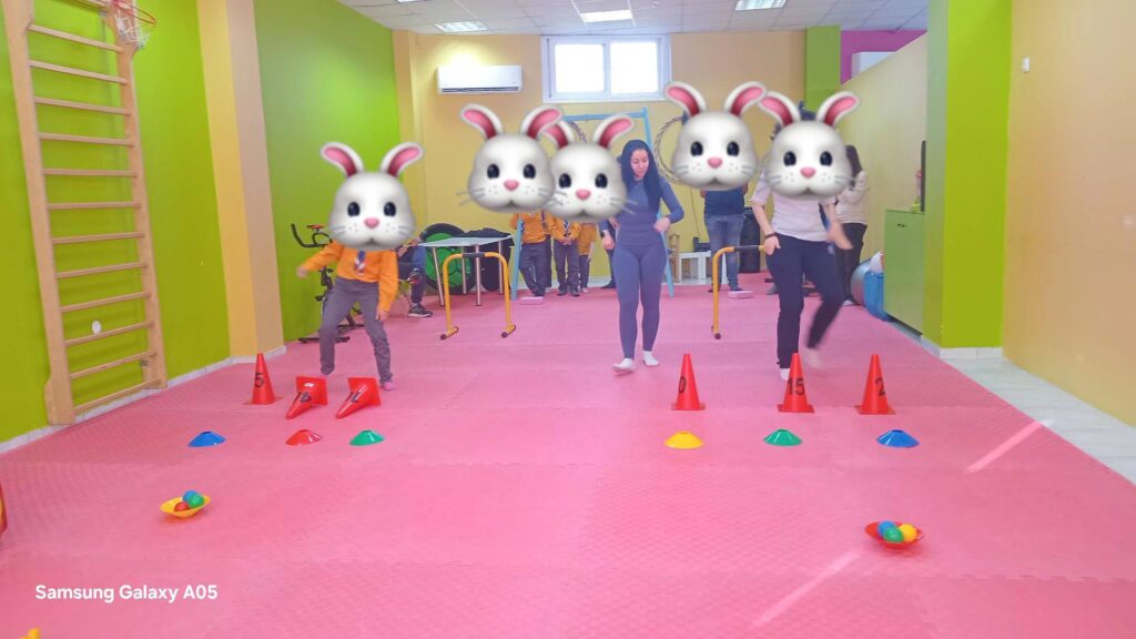 Οι Ναυτοπρόσκοποι Αιγίου με δώρα στο ΚΔΑΠ ΑμεΑ «Η Μικρή Παρέα» ΦΩΤΟ