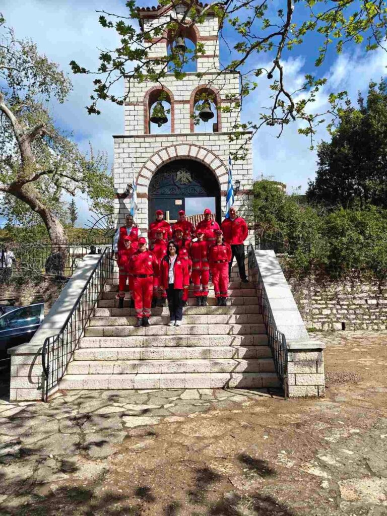 Εθελοντές του Ερυθρού Σταυρού Πάτρας, στο Μεσολόγγι ΦΩΤΟ