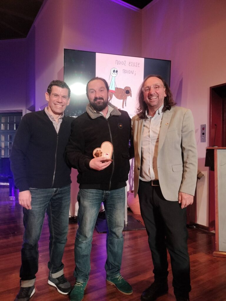 Βράβευση των Φιλόζωων εθελοντών από τον Δήμο Αιγιάλειας ΦΩΤΟ