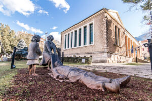 Kαλάβρυτα: «Ολοκαύτωμα» στο Μουσείο - Μία παραίτηση και μία προσθήκη στην Διοίκηση ΦΩΤΟ