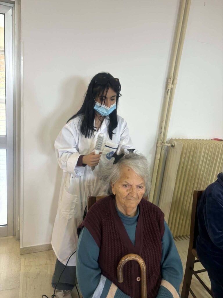 H Κομμωτική της ΕΠΑΣ Πάτρας στο «Κωνσταντοπούλειο» Ευγηρείο