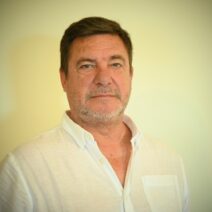 «Άργησε ο Ψωμάς...γαλατάς να φέρει το γάλα...»