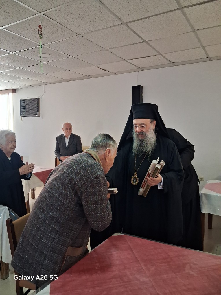 Στον Οίκο Ευγηρίας ο Μητροπολίτης Πατρών Χρυσόστομος ΦΩΤΟ 29 Στον Οίκο Ευγηρίας ο Μητροπολίτης Πατρών Χρυσόστομος ΦΩΤΟ