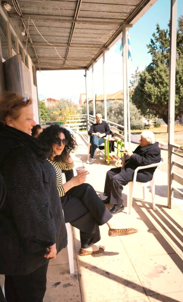 Μια μέρα γεμάτη ζωή στην Τράπεζα από τον Σύλλογο Γυναικών «Σύβαρις» ΦΩΤΟ